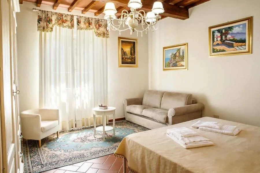 Agriturismo Podere Bucine Basso Villa Lari Farm stay