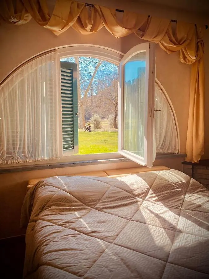Farm stay Agriturismo Podere Bucine Basso Lari Italy